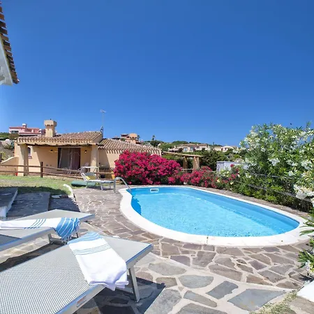 Azzurra Villa *